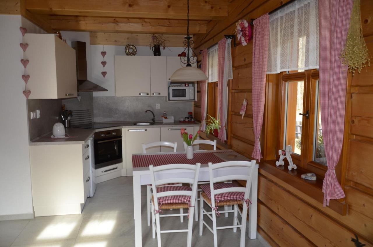 Apartmany U Vlcich Jam Petrovice u Susice Exterior photo