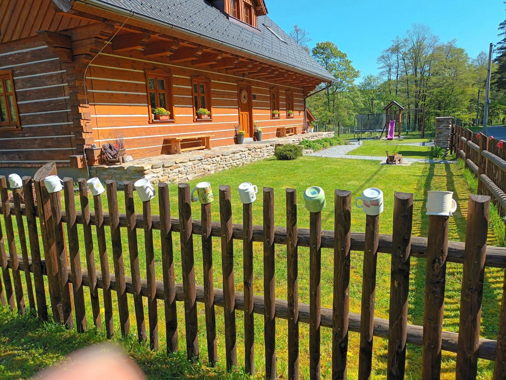 Apartmany U Vlcich Jam Petrovice u Susice Exterior photo